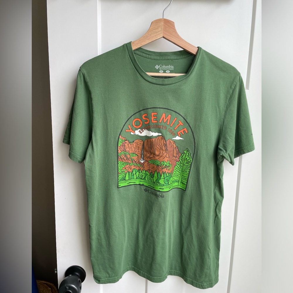 Columbia Yosemite Green Short Sleeve T-shirt